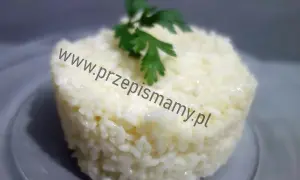 Ile gotować ryż biały? Sekret sypkości w 5 krokach!