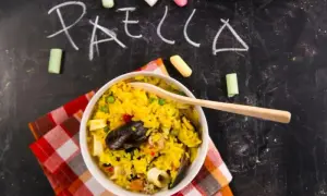 Jaki ryż do paelli? Wybierz idealny i uniknij błędów!