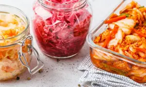 Kimchi: Co to jest, jak smakuje i dlaczego warto je jeść?