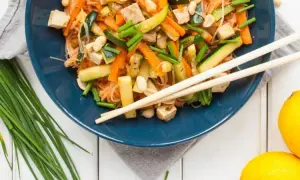 Pad Thai: Zdrowy czy tuczący? Odkryj prawdę i jedz świadomie