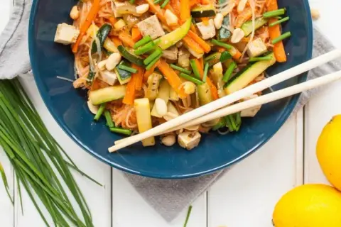 Pad Thai: Zdrowy czy tuczący? Odkryj prawdę i jedz świadomie