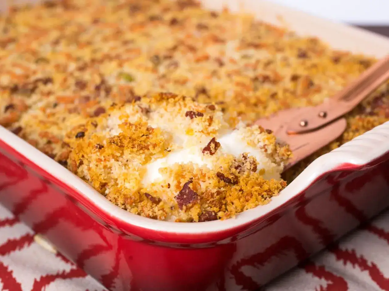 Zapiekanka z chrupiącą panierką panko, idealna na obiad. Panko kcal to świetny dodatek do wielu dań.